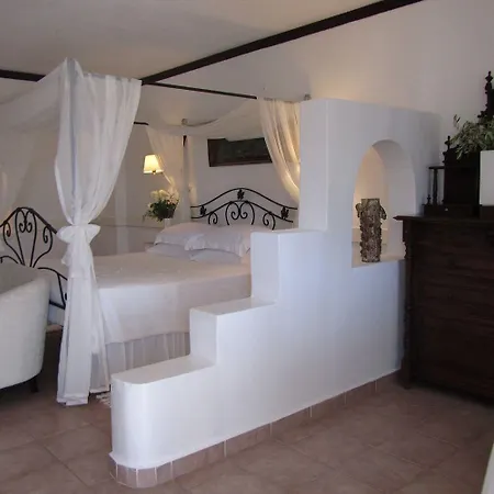 Porto Scoutari Romantic Skala