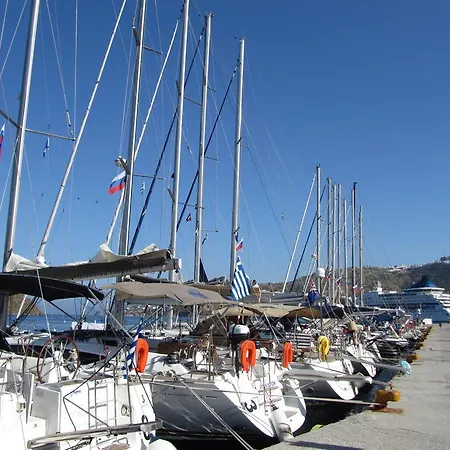 Porto Scoutari Romantic Skala