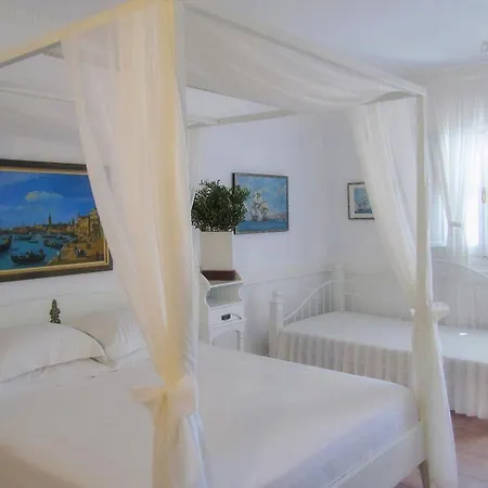 Porto Scoutari Romantic 3*