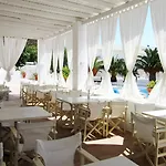 فندق Porto Scoutari Romantic 3*