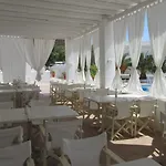 Porto Scoutari Romantic Hotel