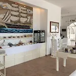 Porto Scoutari Romantic فندق 3*