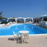 Porto Scoutari Romantic Hotel 3*