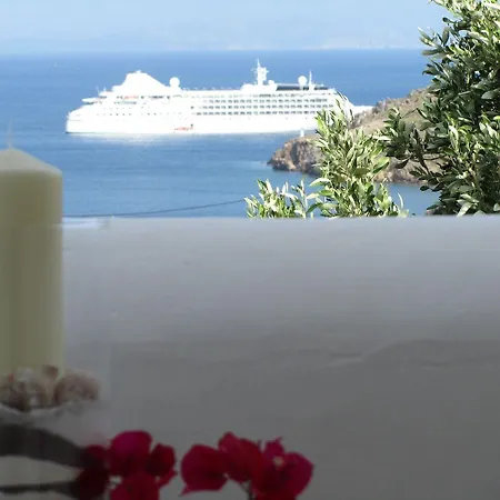 ホテル Porto Scoutari Romantic 3*