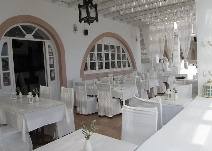 Porto Scoutari Romantic Otel 3*